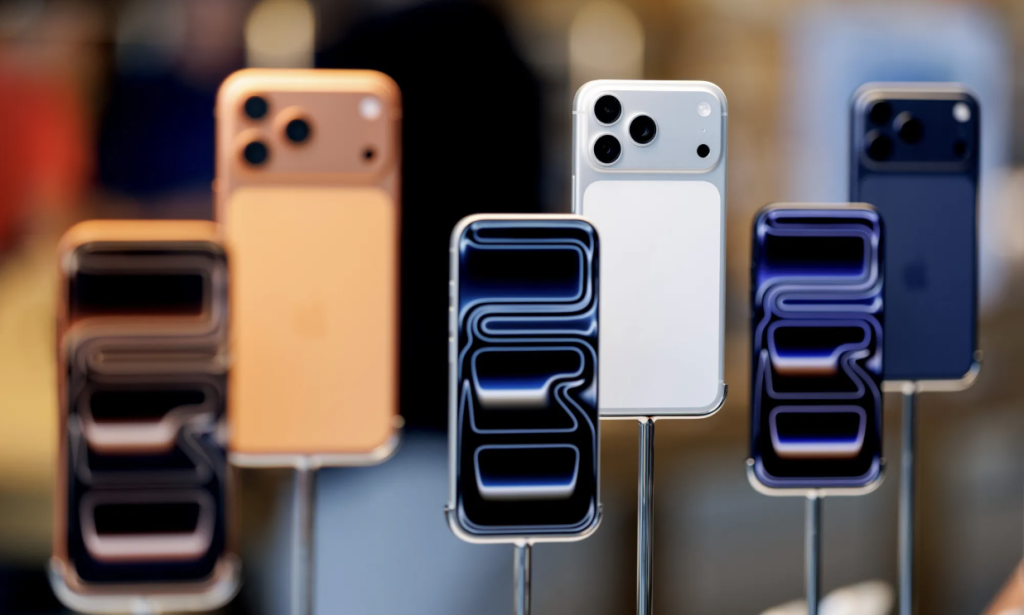 Apple’s iPhone Overhaul Will Reduce Its Reliance on Annual Fall Spectacle