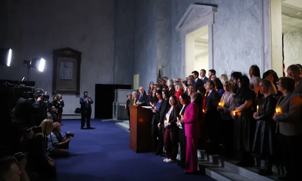 A Washington humiliation leaves Trump more politically exposed on Epstein than ever before