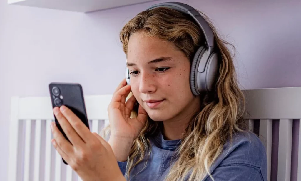 Australia wants to ban kids from social media. Will it work?