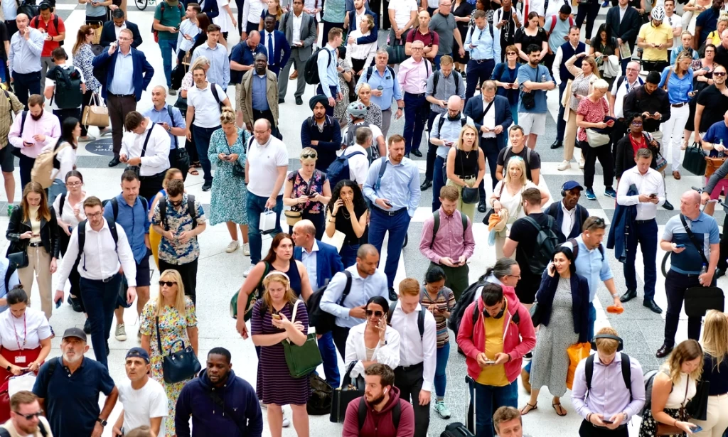 Fed Flying Blind as Data Blackout Scraps October Jobs Report