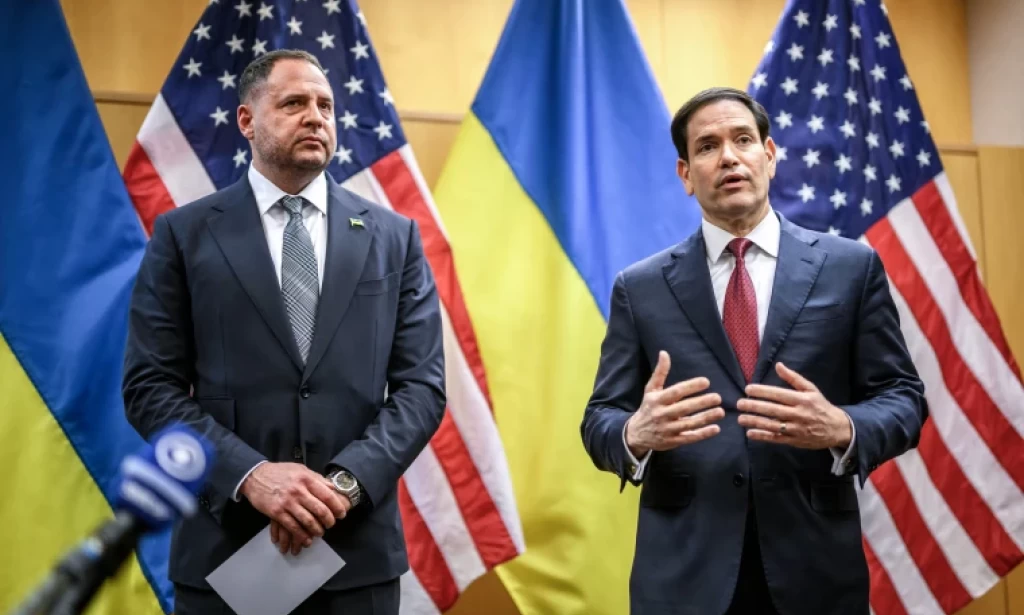 With talks ongoing, Trump adds new tension with claim Ukraine has 'zero gratitude'