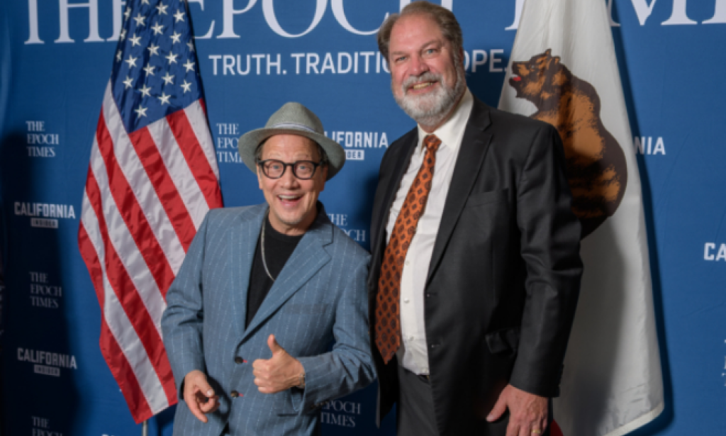 Famous American comedian: The Epoch Times is a beacon that illuminates the future