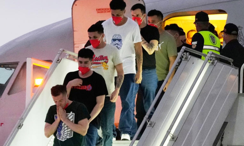 Trump officials and judge face off over flights to El Salvador in rare, high-stakes contempt probe