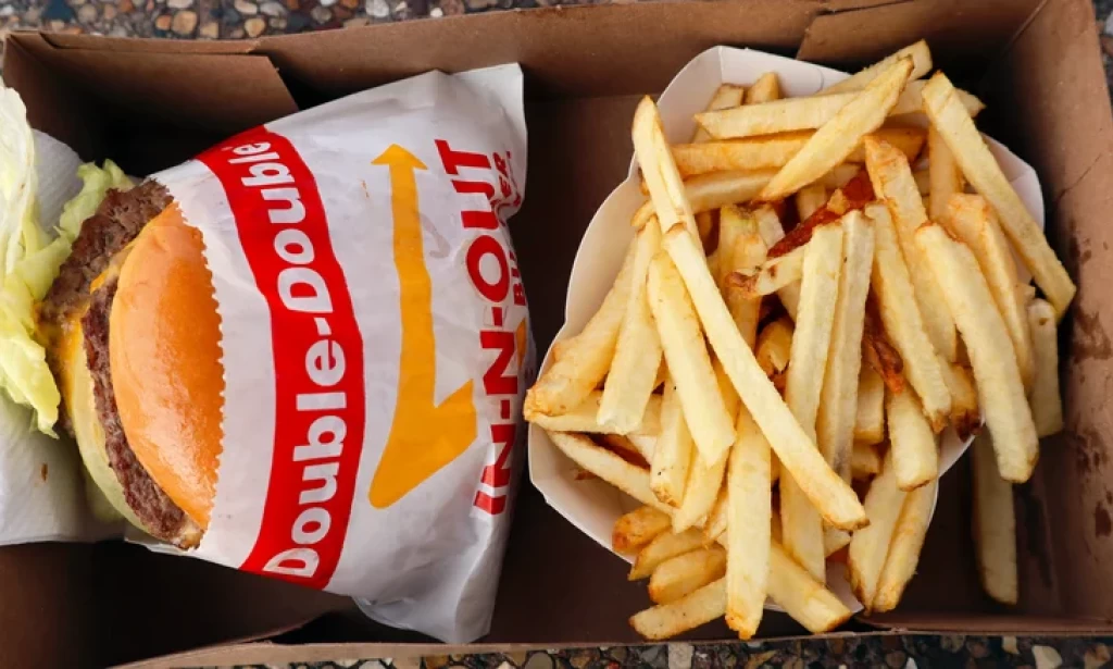Never Eat Soggy In-N-Out Fries Again With This Simple Ordering Request  Read More: