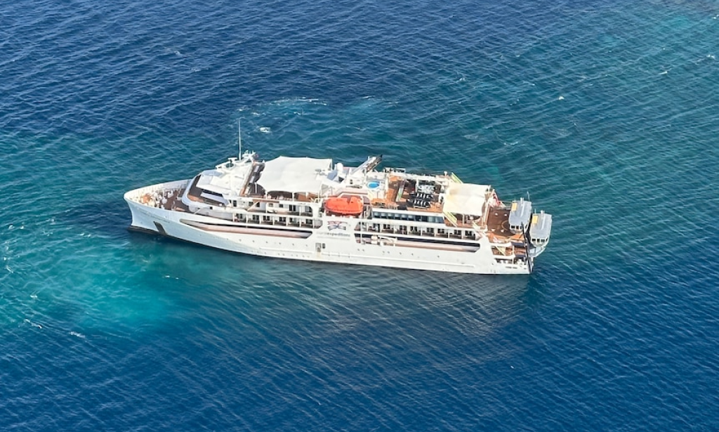 Stranded passengers to fly home from PNG after failed efforts to free Coral Adventurer