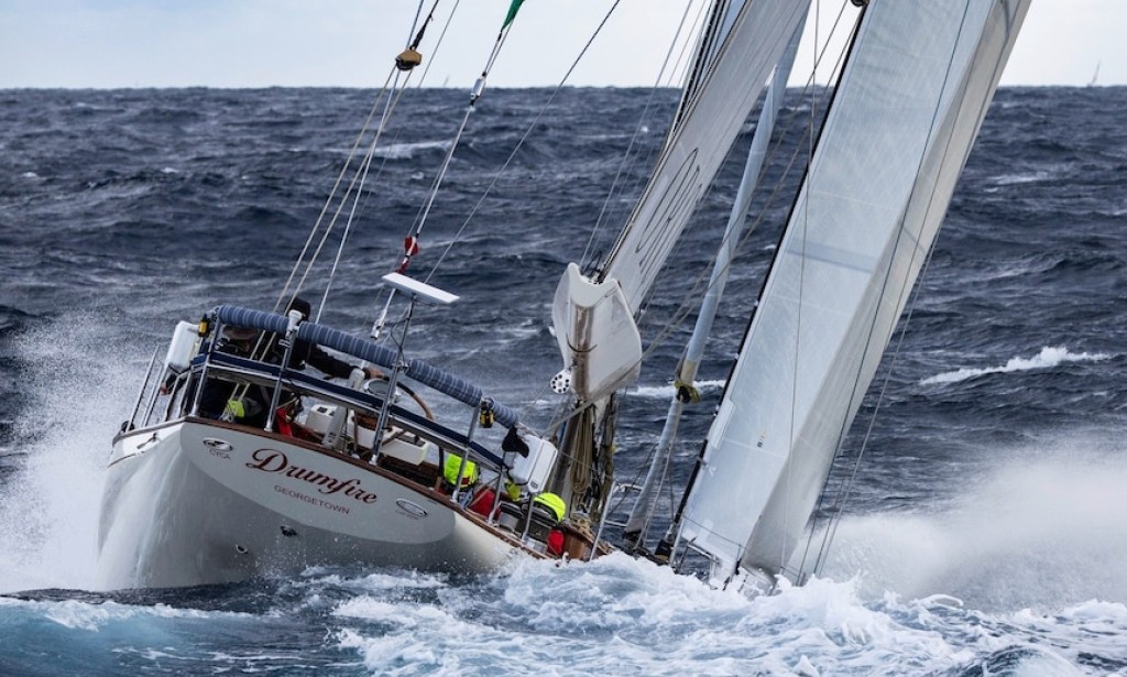 Sydney to Hobart competitors tell of 'horrendous' conditions during 2025 race ordeal