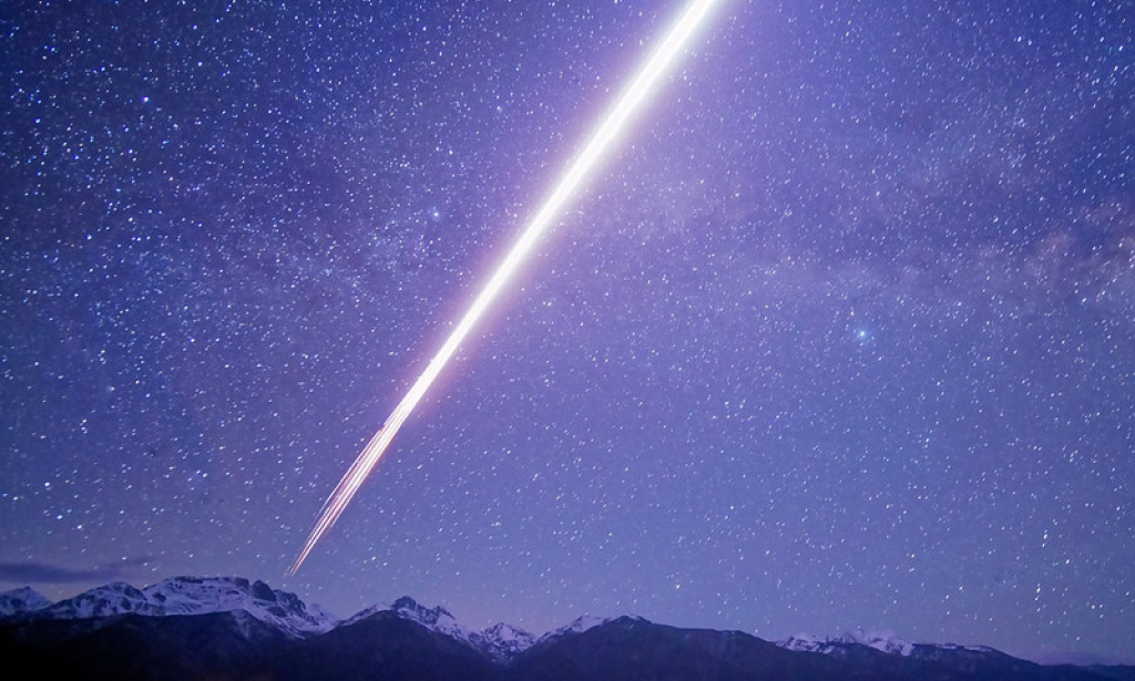 Overnight Science News: Coming soon, site-specific warnings for falling space debris?