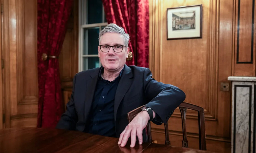 Starmer Says UK Won’t Be Forced to Choose Between US, China